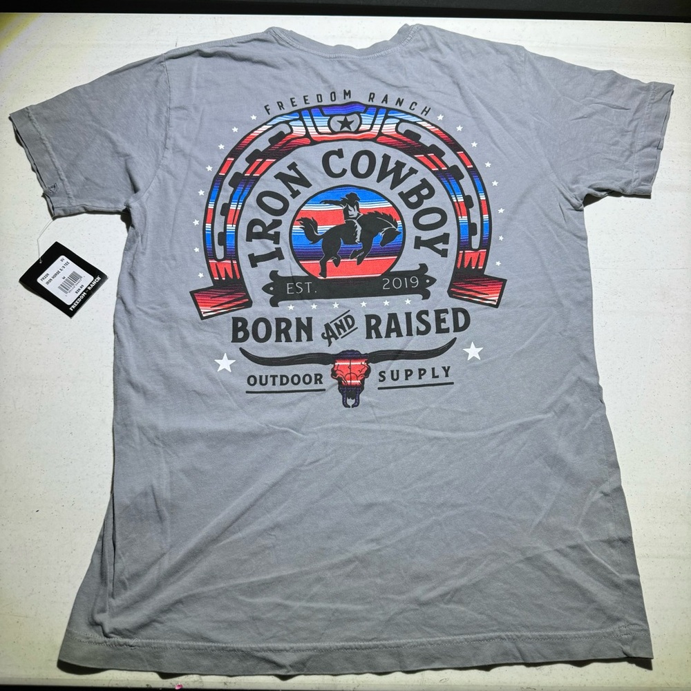 NWT FREEDOM RANCH IRON HORSE T-SHIRT SZ MEDIUM M